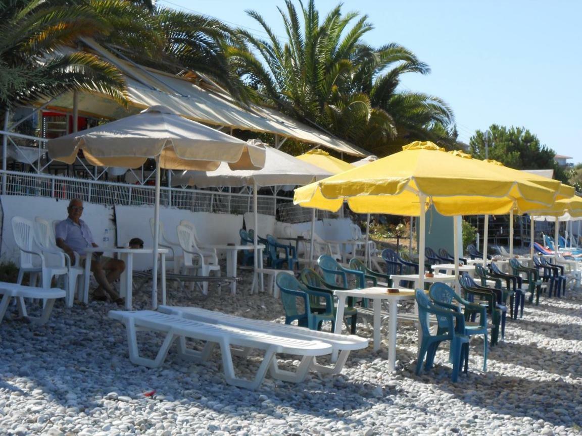 Horizon Aktaion Aparthotel Kalamata Exteriör bild