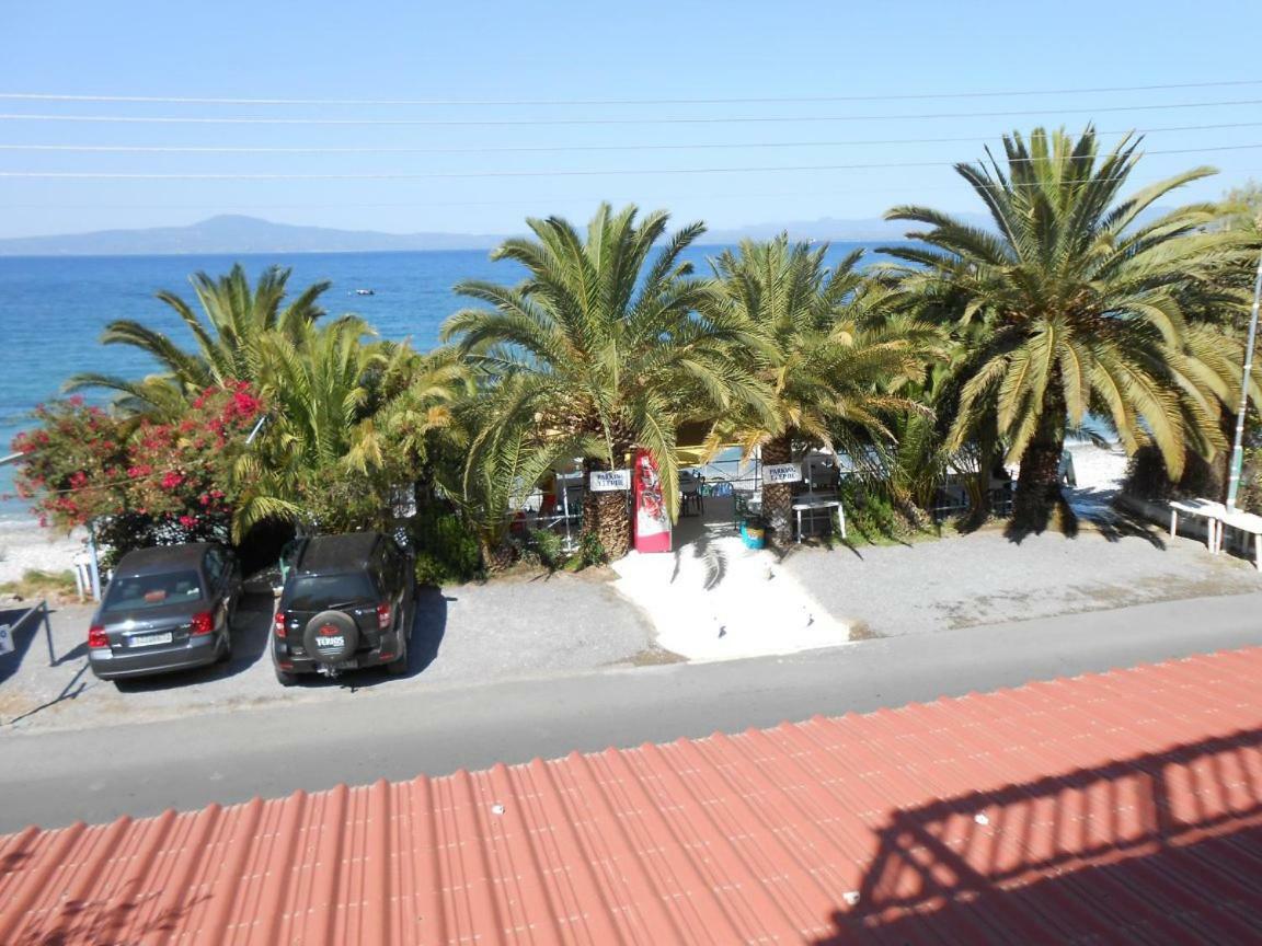 Horizon Aktaion Aparthotel Kalamata Exteriör bild